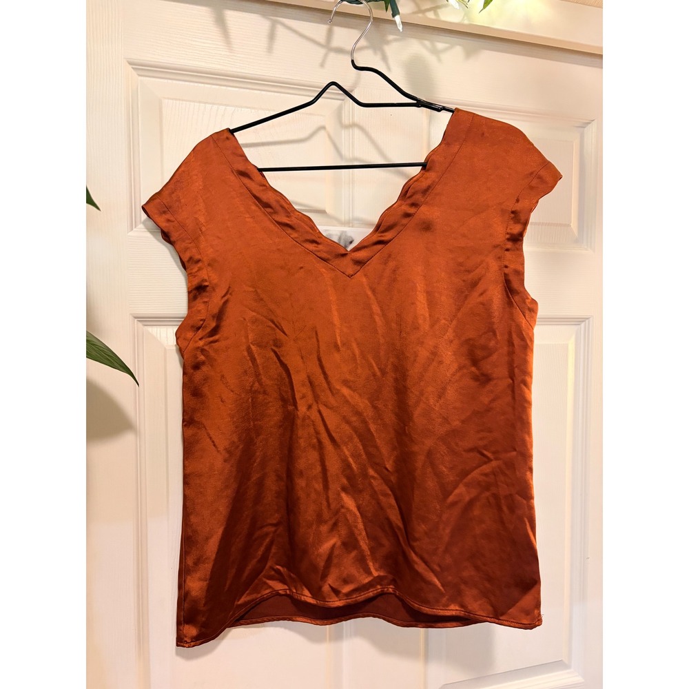 Wishlist Apparel Burnt Orange Satin V-Neck Cap Sleeve Blouse Top Womens Medium